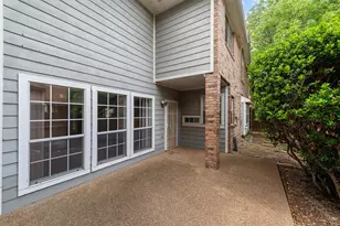 14605 Dove Ct, Addison, TX 75001 - Photo 31