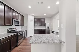 1513 Habersham St, Aubrey, TX 76227 - Photo 9