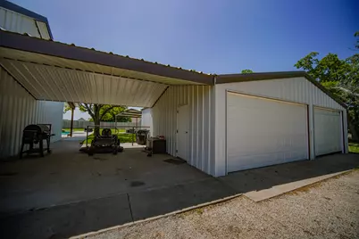 1201 Synterra Estates Loop, Jacksboro, TX 76458 - Photo 3