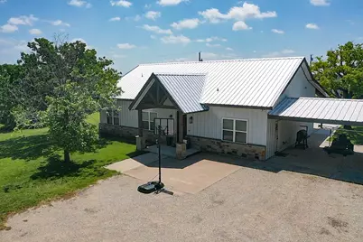 1201 Synterra Estates Loop, Jacksboro, TX 76458 - Photo 23