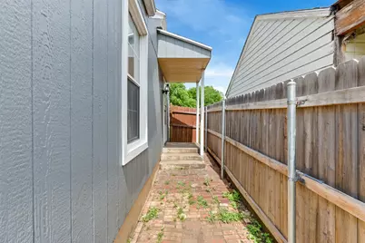 4121 Alamo Avenue, Fort Worth, TX 76107 - Photo 23