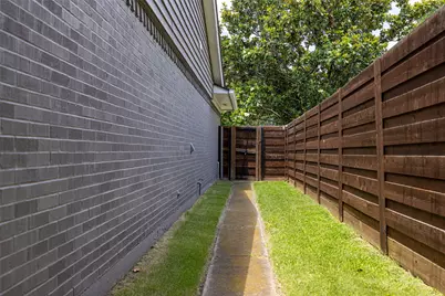 314 N Cottonwood Drive, Richardson, TX 75080 - Photo 29