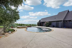 154 Helton Dr, Granbury, TX 76049 - Photo 37