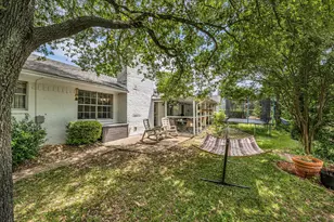 1208 Knotty Oaks Dr, Woodway, TX 76712 - Photo 35