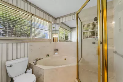 1208 Knotty Oaks Drive, Woodway, TX 76712 - Photo 23