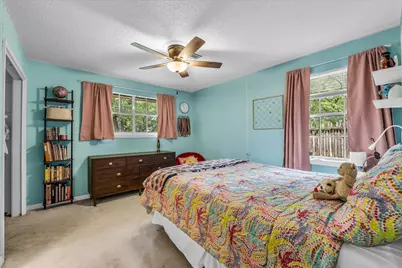 1208 Knotty Oaks Drive, Woodway, TX 76712 - Photo 27