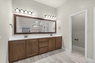 1021 Longbow Ln, Crowley, TX 76036 - Photo 17
