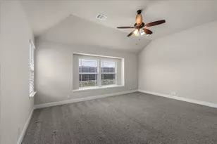 1021 Longbow Ln, Crowley, TX 76036 - Photo 15