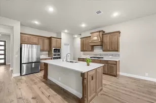 1021 Longbow Ln, Crowley, TX 76036 - Photo 9