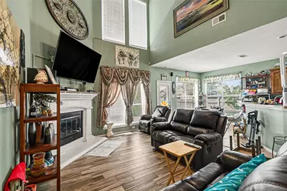 6369 Redeagle Creek Drive, Fort Worth, TX 76179 - Photo 5