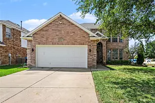 6369 Redeagle Creek Dr, Fort Worth, TX 76179 - Photo 1