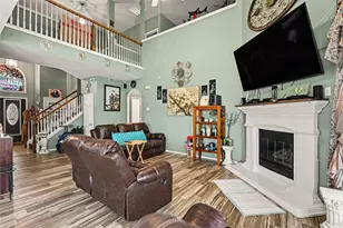 6369 Redeagle Creek Dr, Fort Worth, TX 76179 - Photo 3