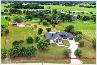 10373 Bobbie Lane, Pilot Point, TX 76258 - Photo 5