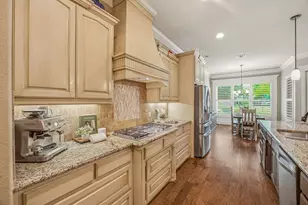 5711 Pebble Beach Dr, Granbury, TX 76049 - Photo 11