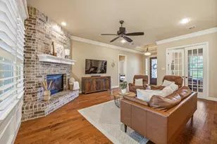 5711 Pebble Beach Dr, Granbury, TX 76049 - Photo 5