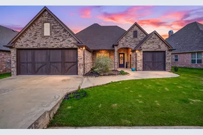 5711 Pebble Beach Drive, Granbury, TX 76049 - Photo 1