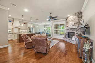 5711 Pebble Beach Dr, Granbury, TX 76049 - Photo 3