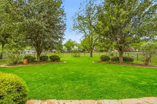 5711 Pebble Beach Dr, Granbury, TX 76049 - Photo 27