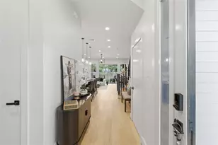 1005 Mt Auburn Ave, Dallas, TX 75223 - Photo 3