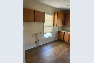 300 Harrison Avenue, Newcastle, TX 76372 - Photo 7