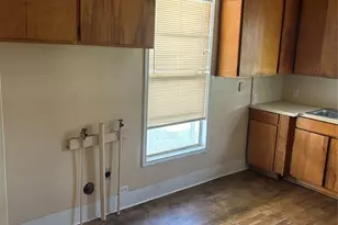 300 Harrison Ave, Newcastle, TX 76372 - Photo 7