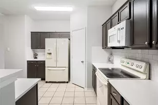 7900 Hidden Path Ln, Denton, TX 76210 - Photo 5