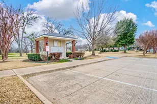 3206 Bedford Rd, Bedford, TX 76021 - Photo 23