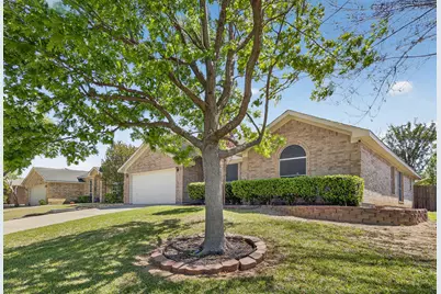 628 Dover Heights Trail, Mansfield, TX 76063 - Photo 1