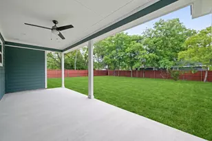 2822 Anderson St, Greenville, TX 75401 - Photo 19