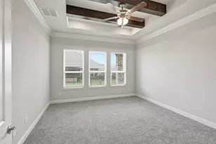 900 Pate St, Granbury, TX 76048 - Photo 9