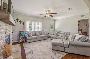1262 Rosser Ranch Rd, Graham, TX 76450 - Photo 5