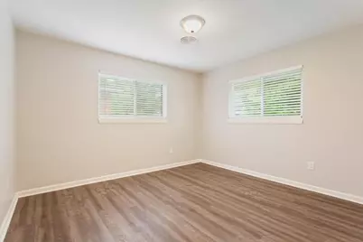 2025 Lenamon Street, Waco, TX 76710 - Photo 15