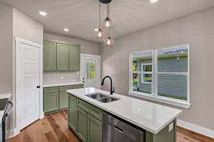 807 Branding Iron Trail, Granbury, TX 76049 - Photo 13