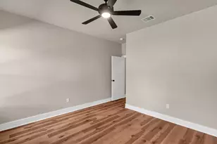 807 Branding Iron Trail, Granbury, TX 76049 - Photo 23