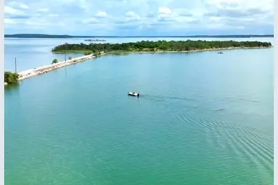 29 Cimmarron Bay Drive, Runaway Bay, TX 76426 - Photo 7