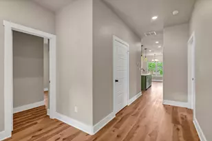 809 Branding Iron Trail, Granbury, TX 76049 - Photo 5