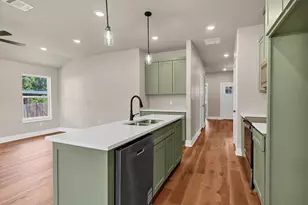 811 Branding Iron Trail, Granbury, TX 76049 - Photo 17