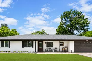 436 Ball St, Grapevine, TX 76051 - Photo 1
