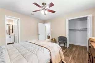 436 Ball St, Grapevine, TX 76051 - Photo 9