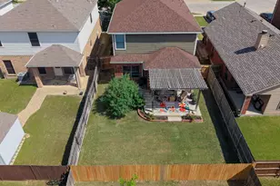 12137 Walden Wood Dr, Fort Worth, TX 76244 - Photo 37
