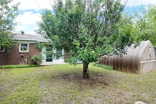 1807 W Proctor Dr, Goldthwaite, TX 76844 - Photo 7