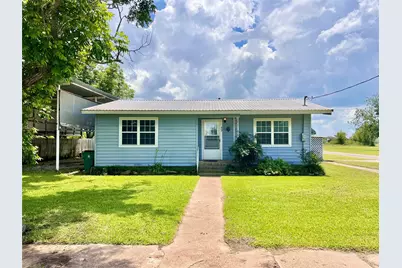 802 E White Street, Hamilton, TX 76531 - Photo 35