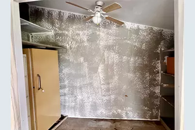 802 E White Street, Hamilton, TX 76531 - Photo 23