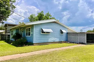 802 E White St, Hamilton, TX 76531 - Photo 3