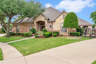 8120 Belmont Ct, North Richland Hills, TX 76182 - Photo 3