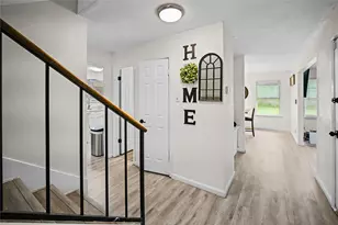 834 Brian Dr, Grand Prairie, TX 75052 - Photo 3