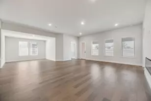 2272 Valencia Dr, Little Elm, TX 75068 - Photo 11