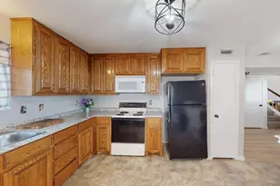 9945 Pack Saddle Trail, Fort Worth, TX 76108 - Photo 13