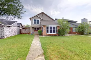 9945 Pack Saddle Trail, Fort Worth, TX 76108 - Photo 3