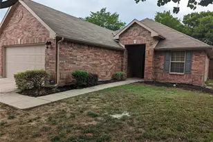 209 Bird Creek Dr, Little Elm, TX 75068 - Photo 1